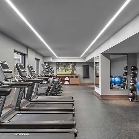 Courtyard By Marriott Melbourne Flagstaff Gardens Hotel Bagian luar foto