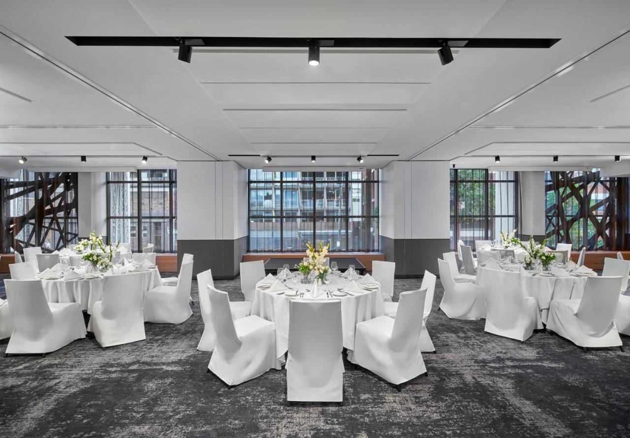 Courtyard By Marriott Melbourne Flagstaff Gardens Hotel Bagian luar foto