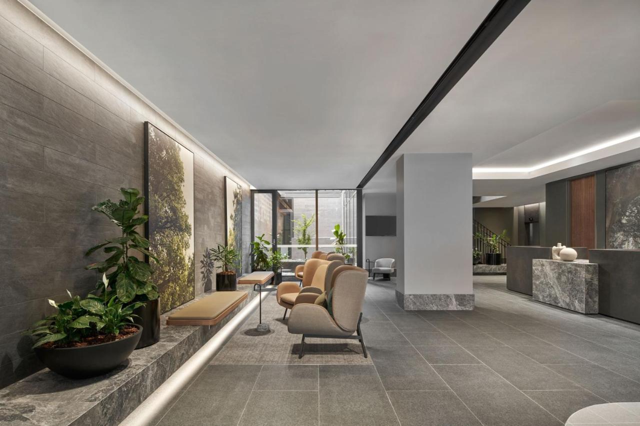 Courtyard By Marriott Melbourne Flagstaff Gardens Hotel Bagian luar foto
