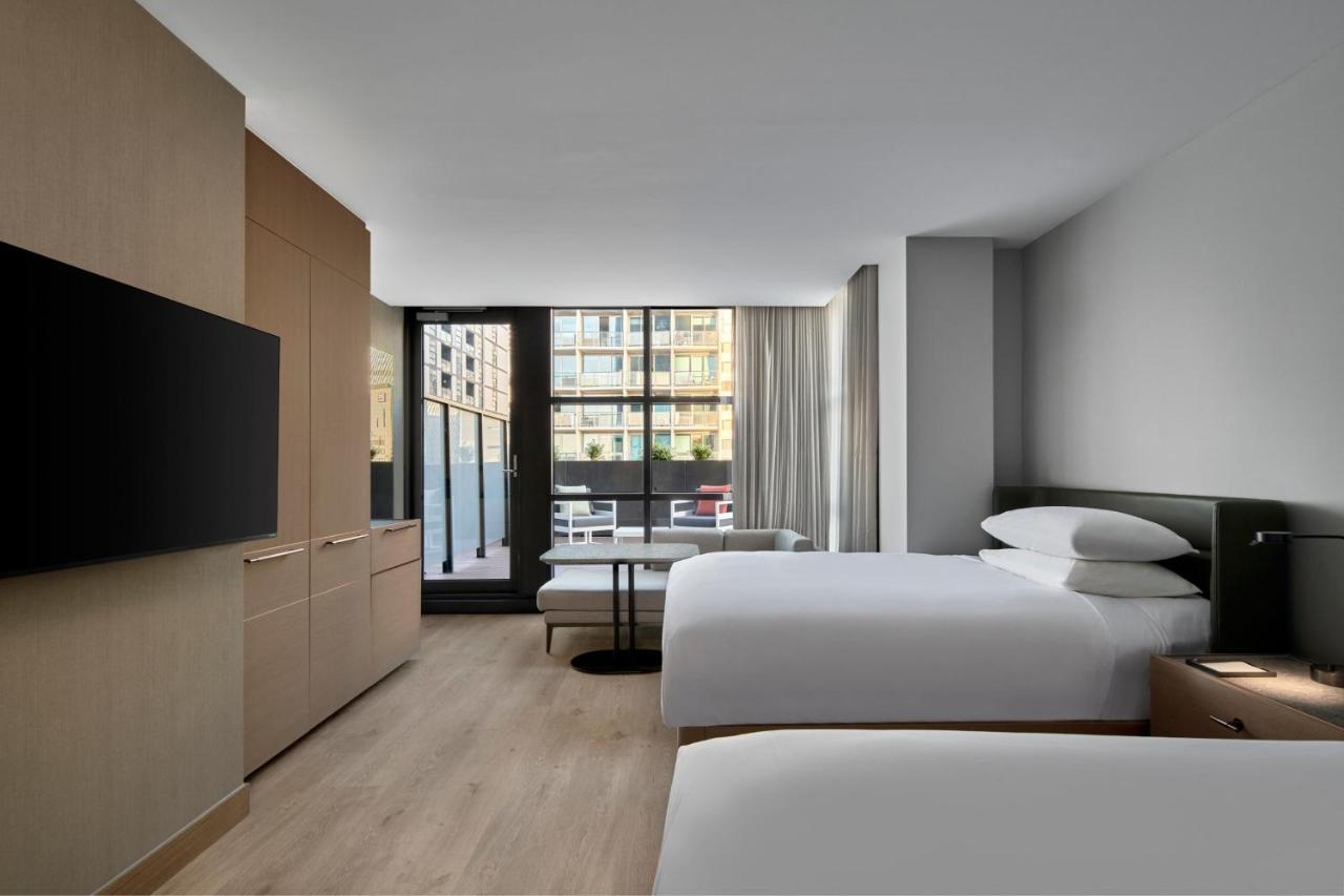 Courtyard By Marriott Melbourne Flagstaff Gardens Hotel Bagian luar foto