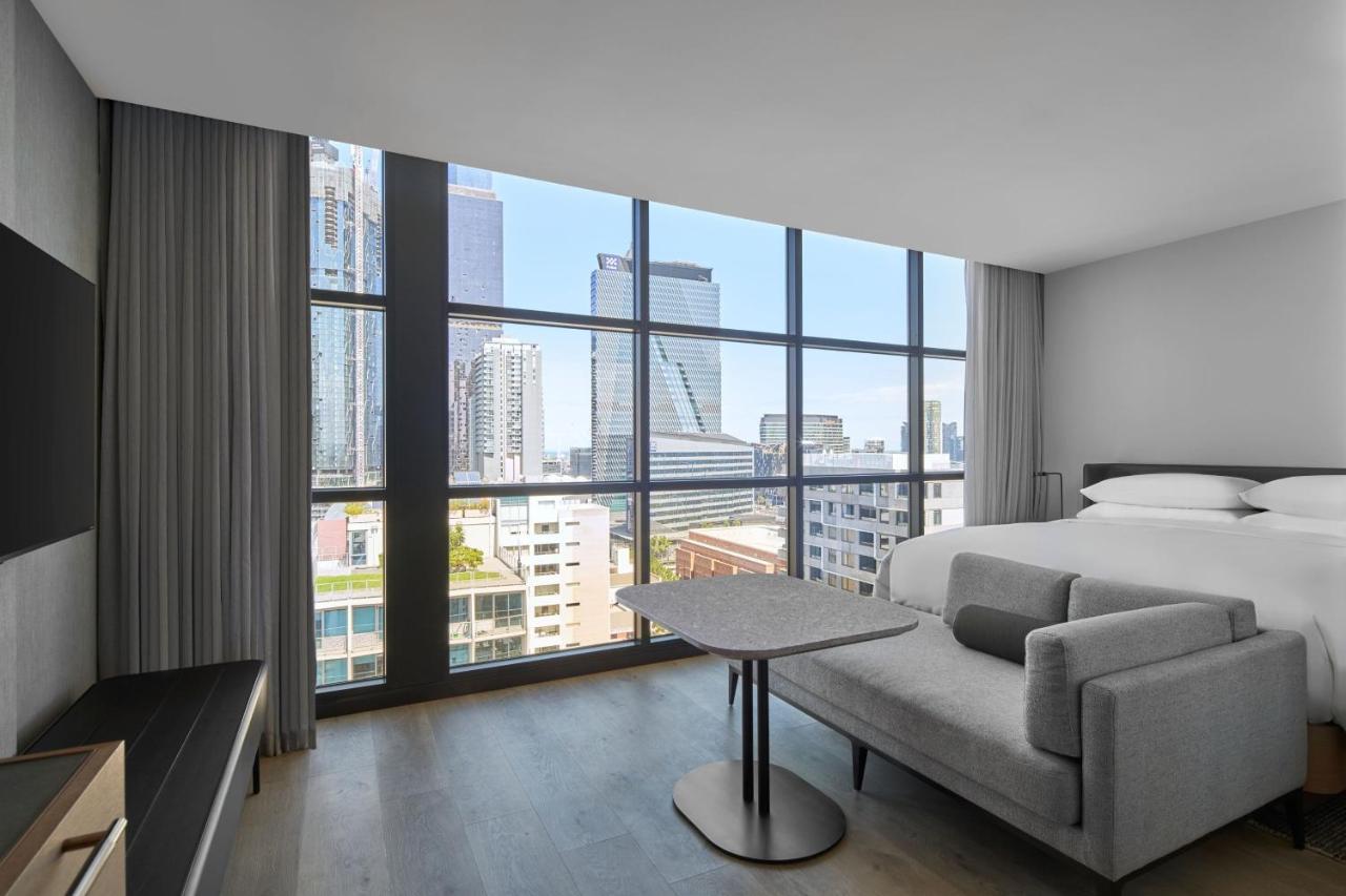 Courtyard By Marriott Melbourne Flagstaff Gardens Hotel Bagian luar foto