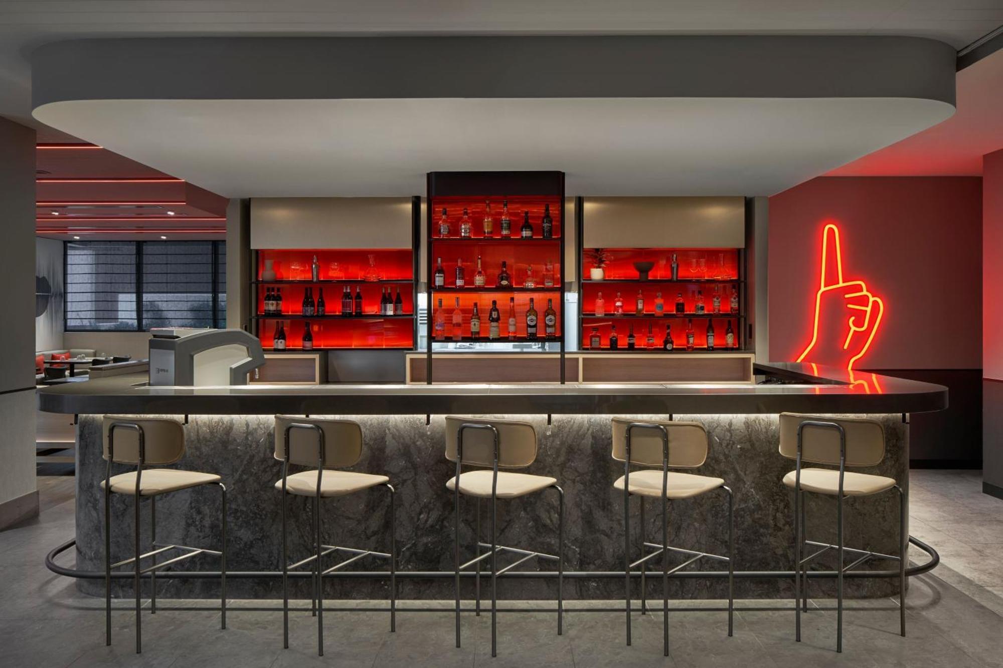 Courtyard By Marriott Melbourne Flagstaff Gardens Hotel Bagian luar foto