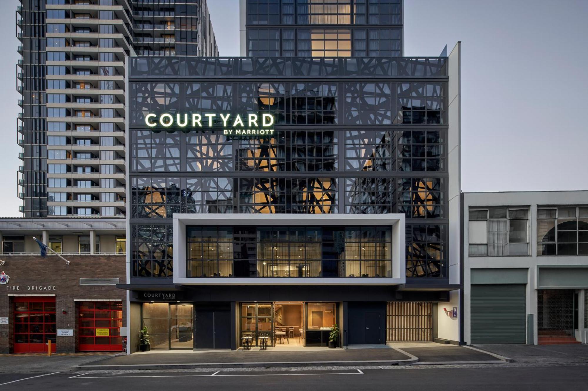 Courtyard By Marriott Melbourne Flagstaff Gardens Hotel Bagian luar foto